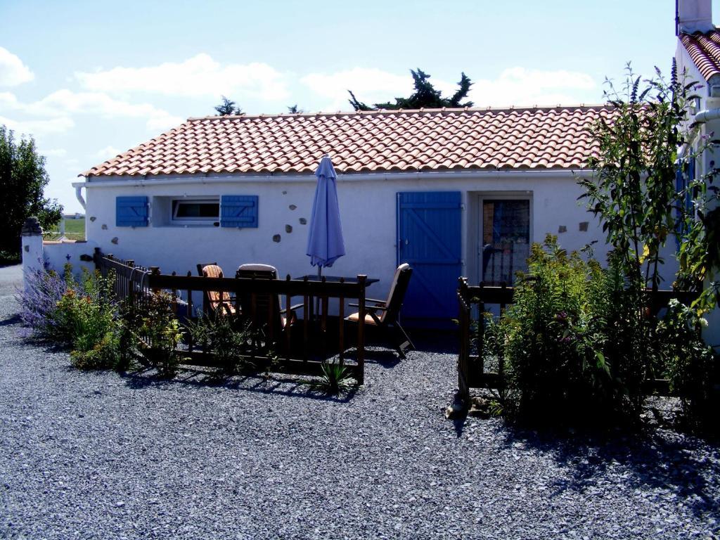 Au Passage Du Gois Bed & Breakfast Beauvoir-sur-Mer Phòng bức ảnh